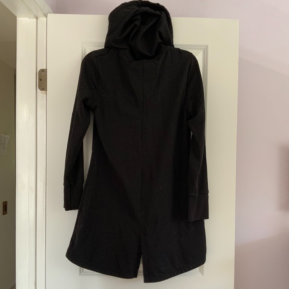 Black yoga hoodie zip-up sweatshirt - Picture 2 of 3